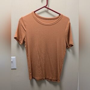 Orange cream basic top